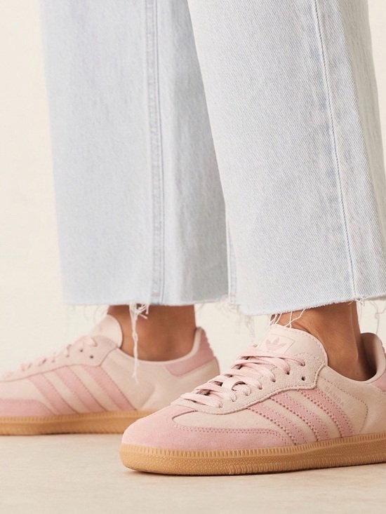adidas Shoes - Adidas Originals Samba OG Women’s Sneakers in Pink